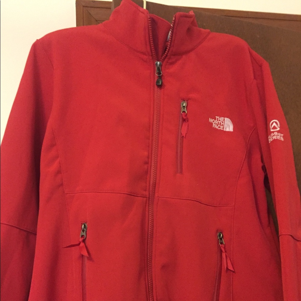 New $199 The North Face Summit Series Red XL - Sale!